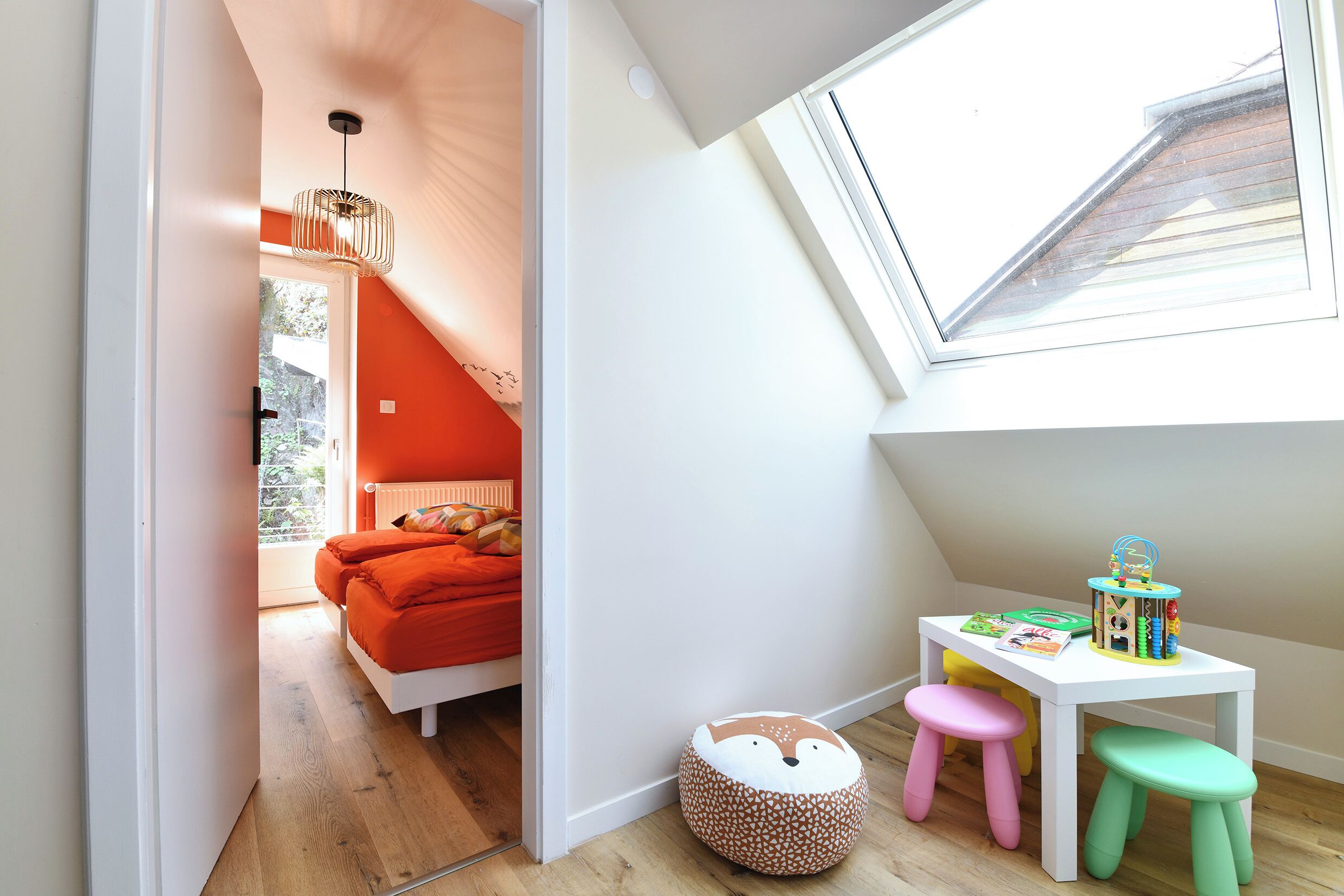 4 室のベッドルーム、アイロン / アイロン台、旅行用ベビーベッド、WiFi (無料)