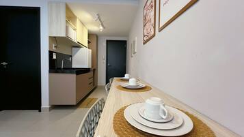 Apartemen Klasik | Tempat makan