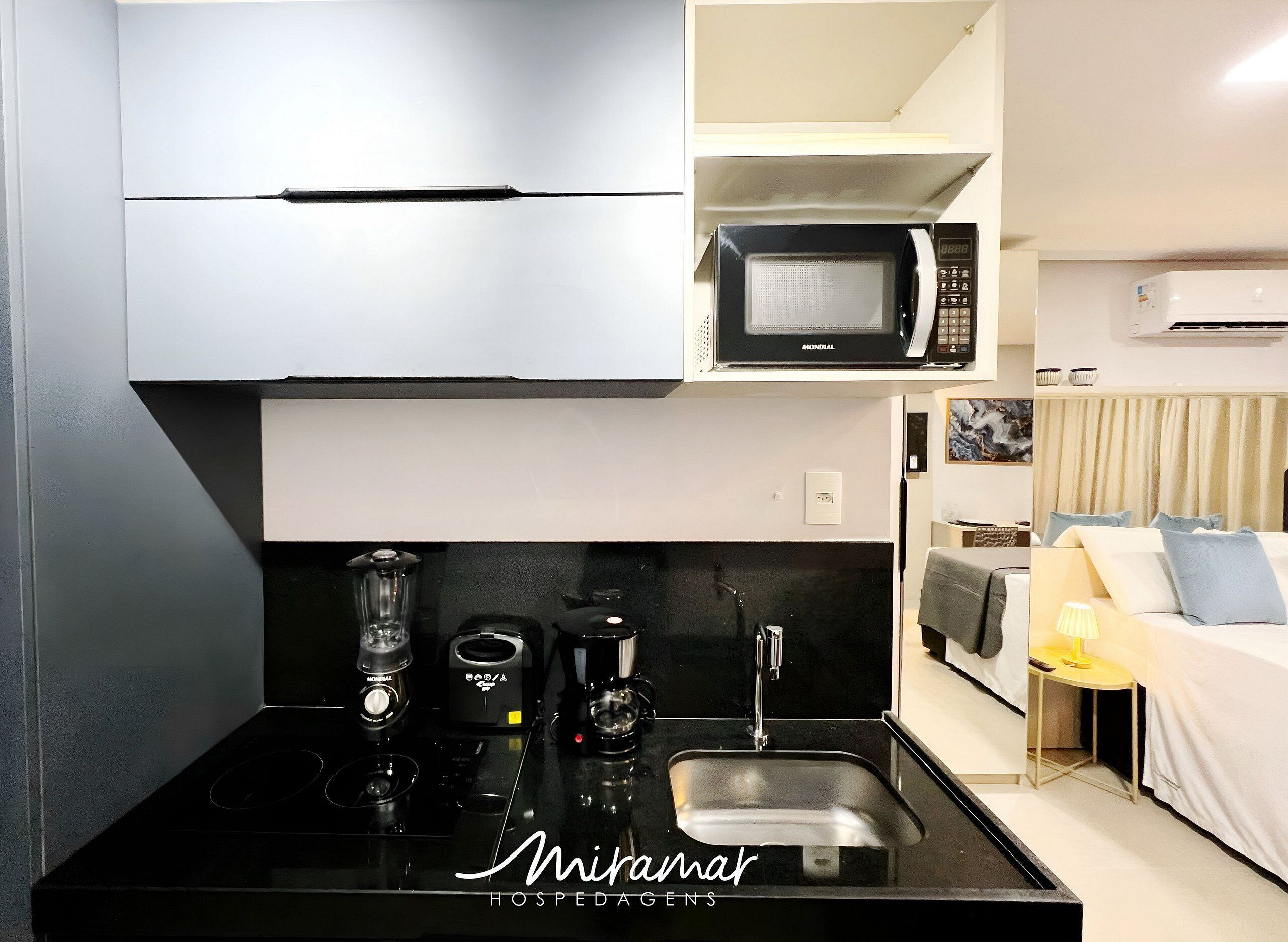 Deluxe Apartment | Private kitchen