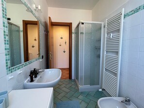 Shower, bidet