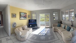 Smart TV - Sunsets, Breezes & Caribbean Views • Private Puerto Rico Getaway (Salinas)