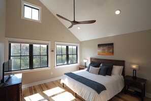 4 bedrooms, WiFi, bed sheets - RW38-New Blackwater River front Home in Davis (Davis)