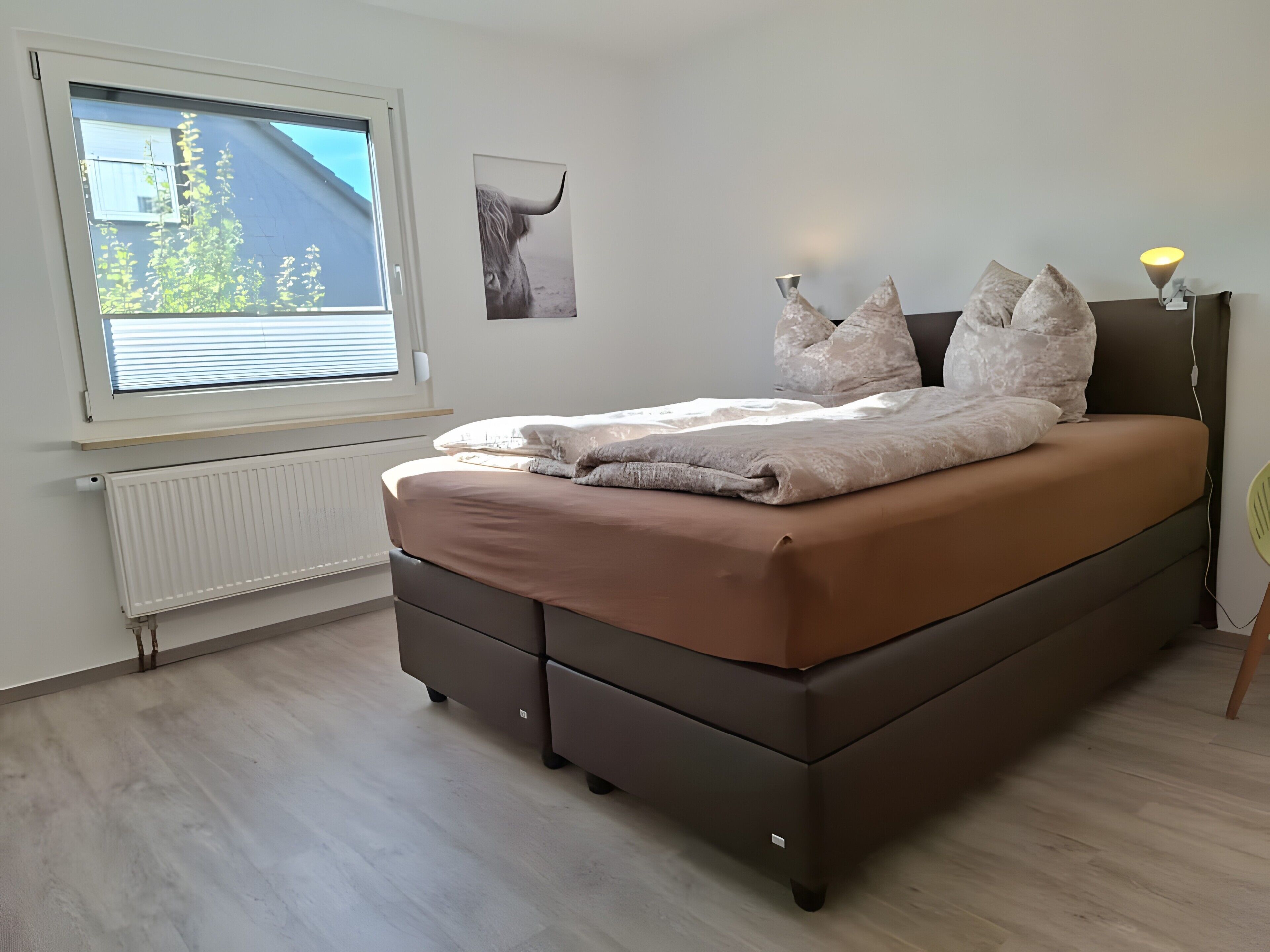 2 Schlafzimmer, Schreibtisch, Bügeleisen/Bügelbrett, WLAN
