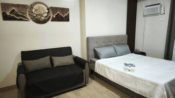 Room, 1 Bedroom, Accessible, Balcony | 1 bedroom