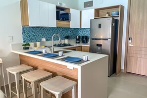 Fridge, microwave, oven