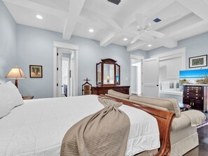 4 bedrooms, iron/ironing board, free WiFi, bed sheets - ☀️Private Pool-In Home Gym-Close to Beach-Villa Serene☀️ (Santa Rosa Beach)