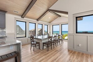 Dining - Pelican Pelican Pelican: Oceanfront, Pool, Hot Tub (Nags Head)