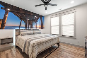 8 bedrooms, desk, iron/ironing board, WiFi