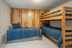 3 habitaciones, wifi gratis y ropa de cama 
