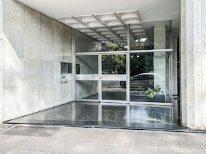 Overnatningsstedets facade