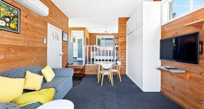 1 Alexander Place (Cottage), North Narooma
