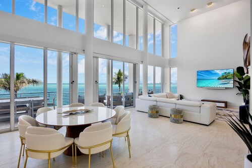 Siesta Sunset Sanctuary: Incredible Sunset Views!