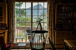 Interior - Vintage Cabin w/ Views in Heart of Estes (Estes Park)