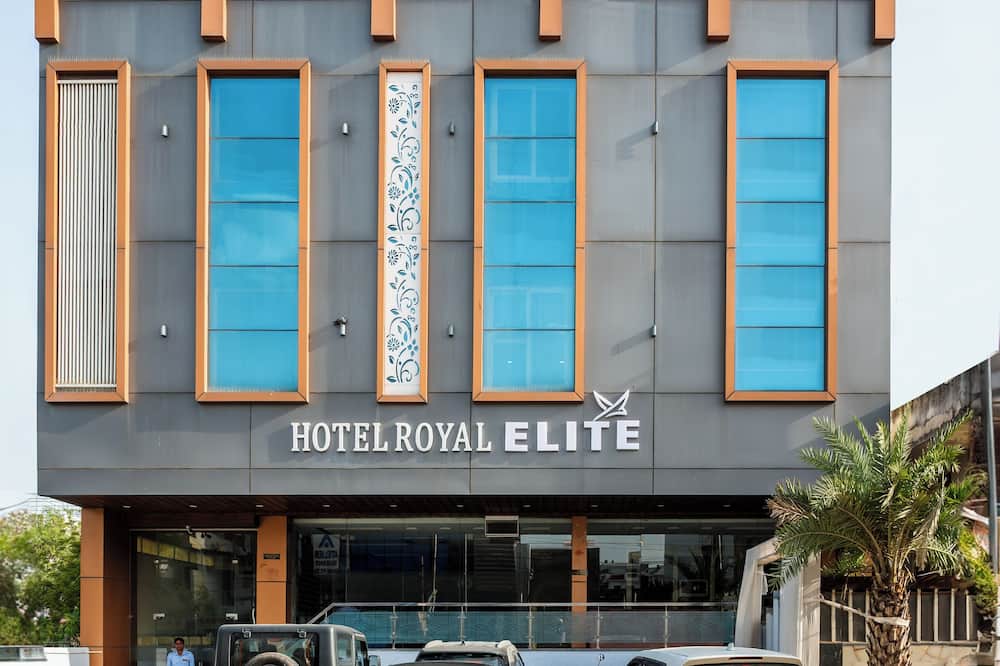 Hotel Royal Elite