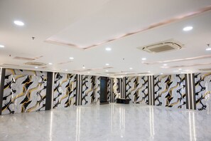 Banquet hall - Hotel Royal Elite (Jaipur)