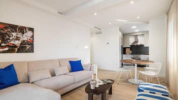 Appartamento, patio, vista città | Interni