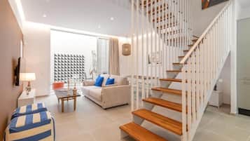 Apartment, Patio | Living area | Flat-screen TV