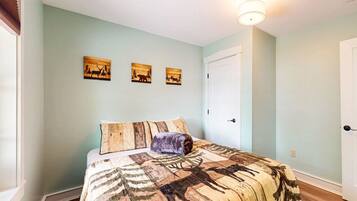 2 habitaciones, tabla de planchar con plancha y wifi gratis