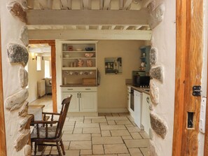 Dishwasher, cookware/dishes/utensils - Orchard Barn (Wexford)