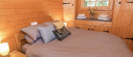 2 chambres, décoration personnalisée, ameublement personnalisé