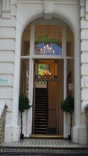 Albany Hotel