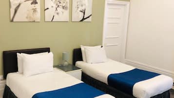 Standard tvåbäddsrum | Gratis wi-fi och sängkläder