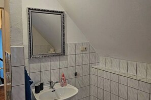 Dusche, Haartrockner, Seife