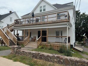 Exterior - In Town - Summer St. Private Suite (Wolfville)