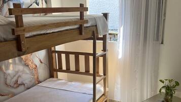 6 habitaciones, wifi y ropa de cama
