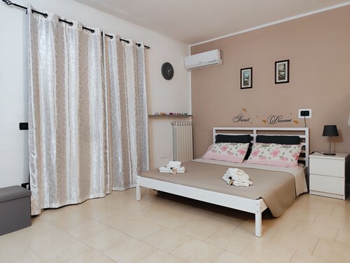Apartment strategic area free wifi