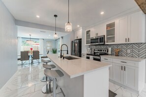 Microwave, oven, stovetop, dishwasher