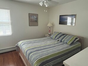 5 Schlafzimmer, Bügeleisen/Bügelbrett, WLAN