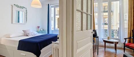 1 bedroom, iron/ironing board