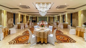 Meeting facility - Country Inn Tarika Riverside Resort Jim Corbett (Ramnagar)