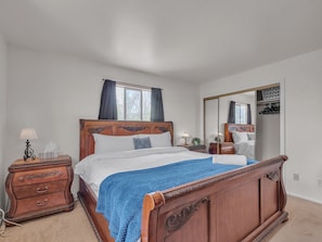 5 bedrooms, WiFi, bed sheets