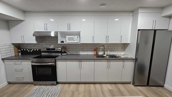 Mikrowelle, Ofen, Herdplatte