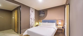 Homeinn Hotel (Anyang Railway Station)