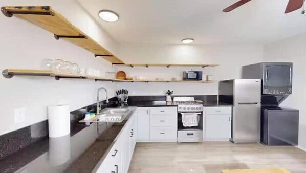 Fridge, microwave, oven, stovetop