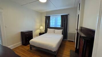 1 makuuhuone, silitysrauta/-lauta, ilmainen Wi-Fi, vuodevaatteet