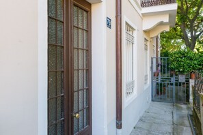 Exterior detail - Panoramic Apartment, steps from the City Center (Trieste)