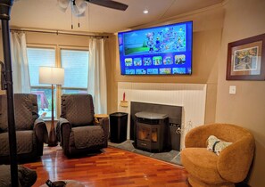 Smart-tv en een open haard