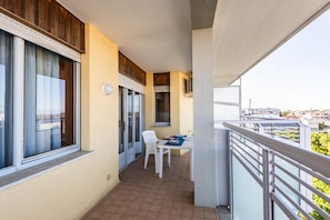 Apartment, 2 Bedrooms, Balcony, Ocean View | Balcony