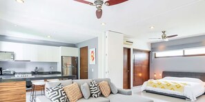 1 chambre, fer et planche à repasser, Wi-Fi gratuit, draps fournis