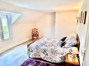 2 Schlafzimmer, Bügeleisen/Bügelbrett, WLAN, Bettwäsche