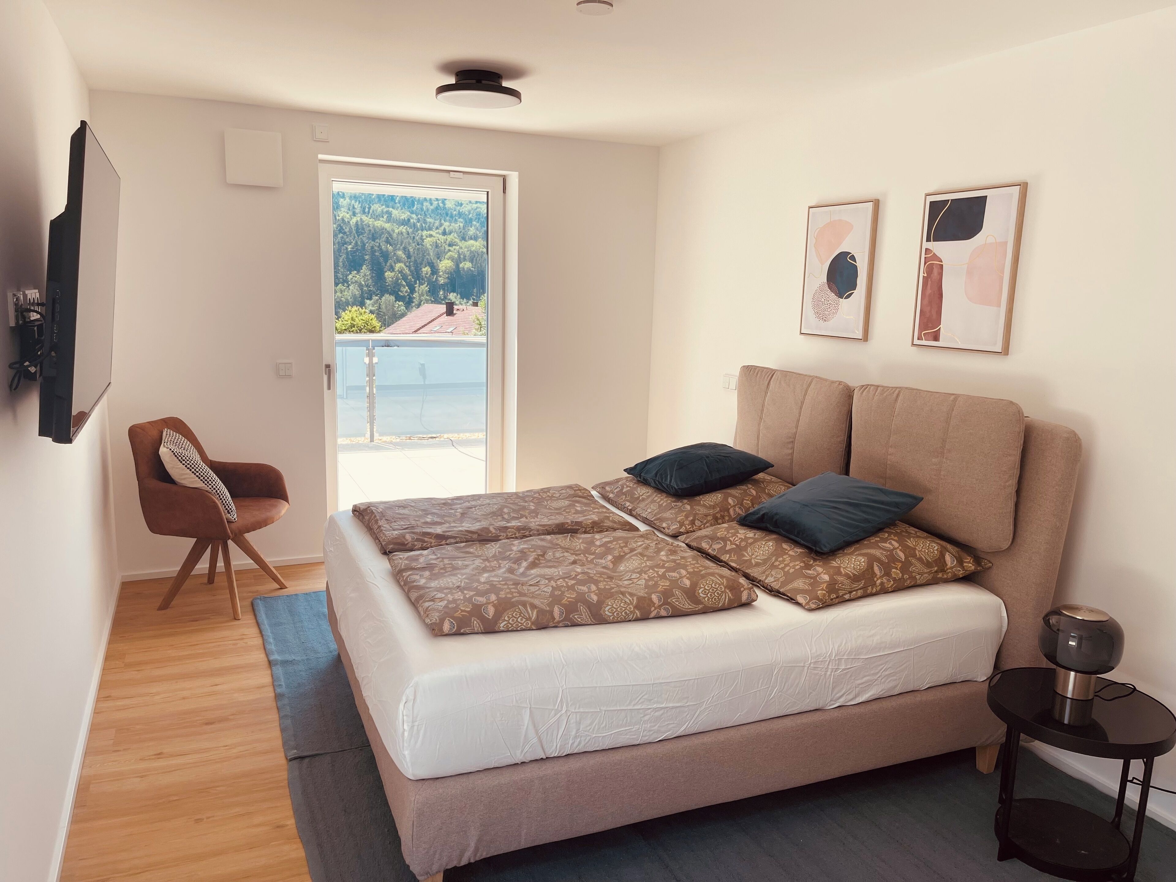 3 Schlafzimmer, kostenloses WLAN, Bettwäsche, Rollstuhlgeeignet