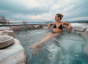 Bain à remous extérieur
