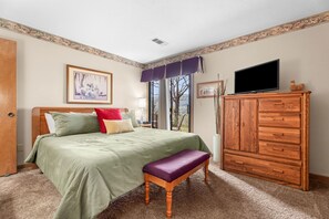 2 soverom, strykejern/-brett, wi-fi og sengetøy