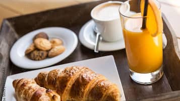 Tägliches inbegriffenes einheimisches Frühstück