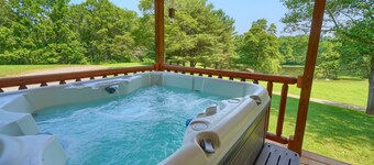 Sheets Retreat | Hocking Hills, 80 Acres, Pond