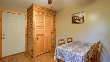 Dineren